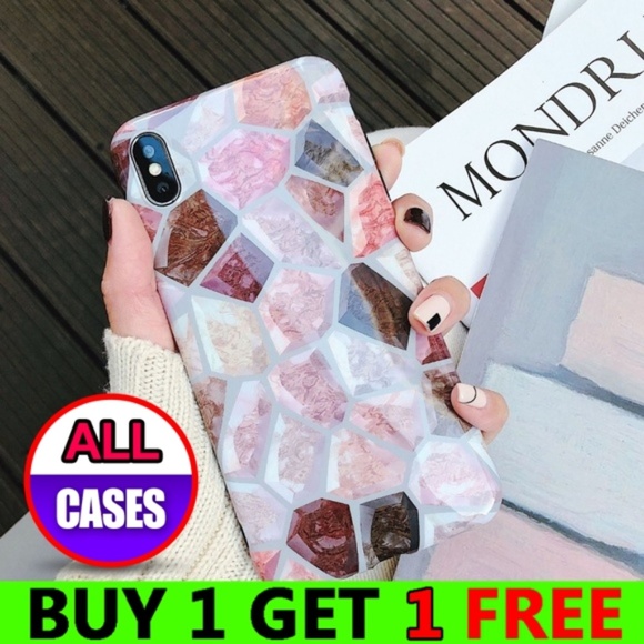 Accessories - NEW iPhone XS Max Geometric Marble Case